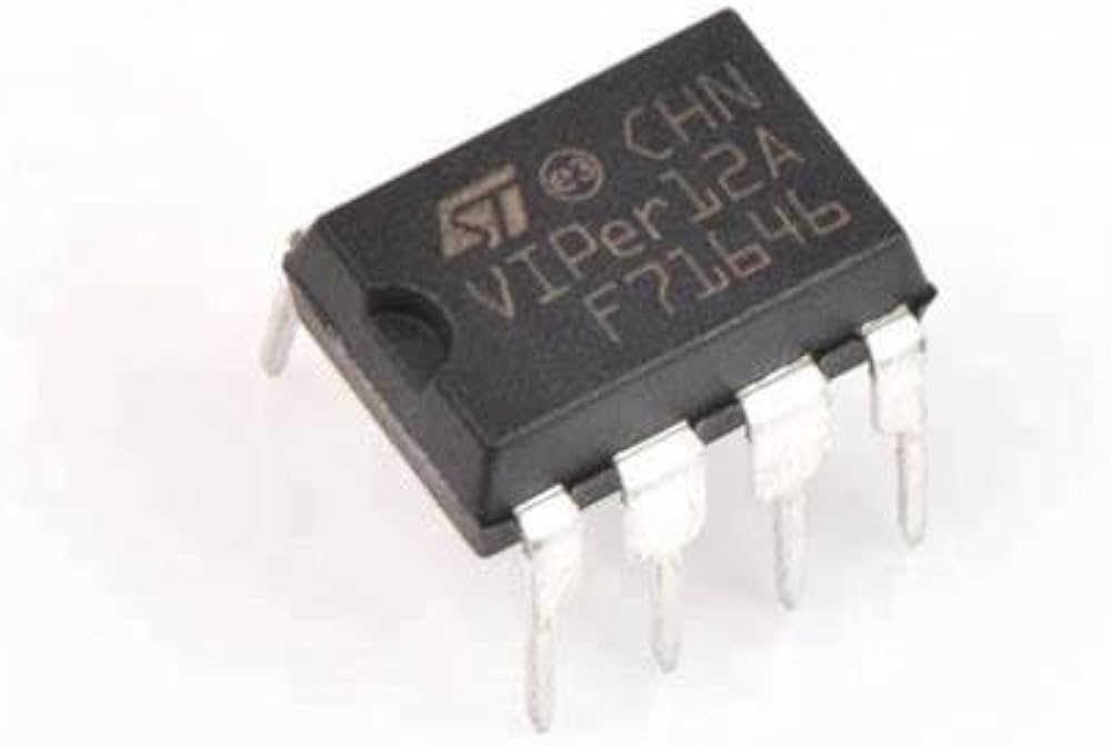 VIPER12 IC PWM Controller ST DIP-8 VIPER12A 12