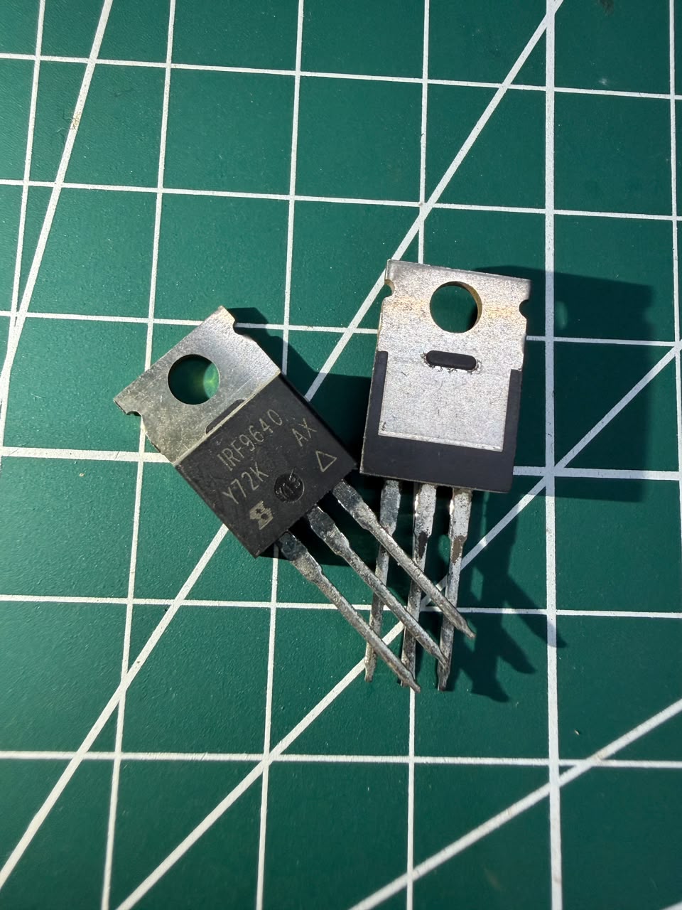IRF9640 Power MOSFET VISHAY IRF9640
