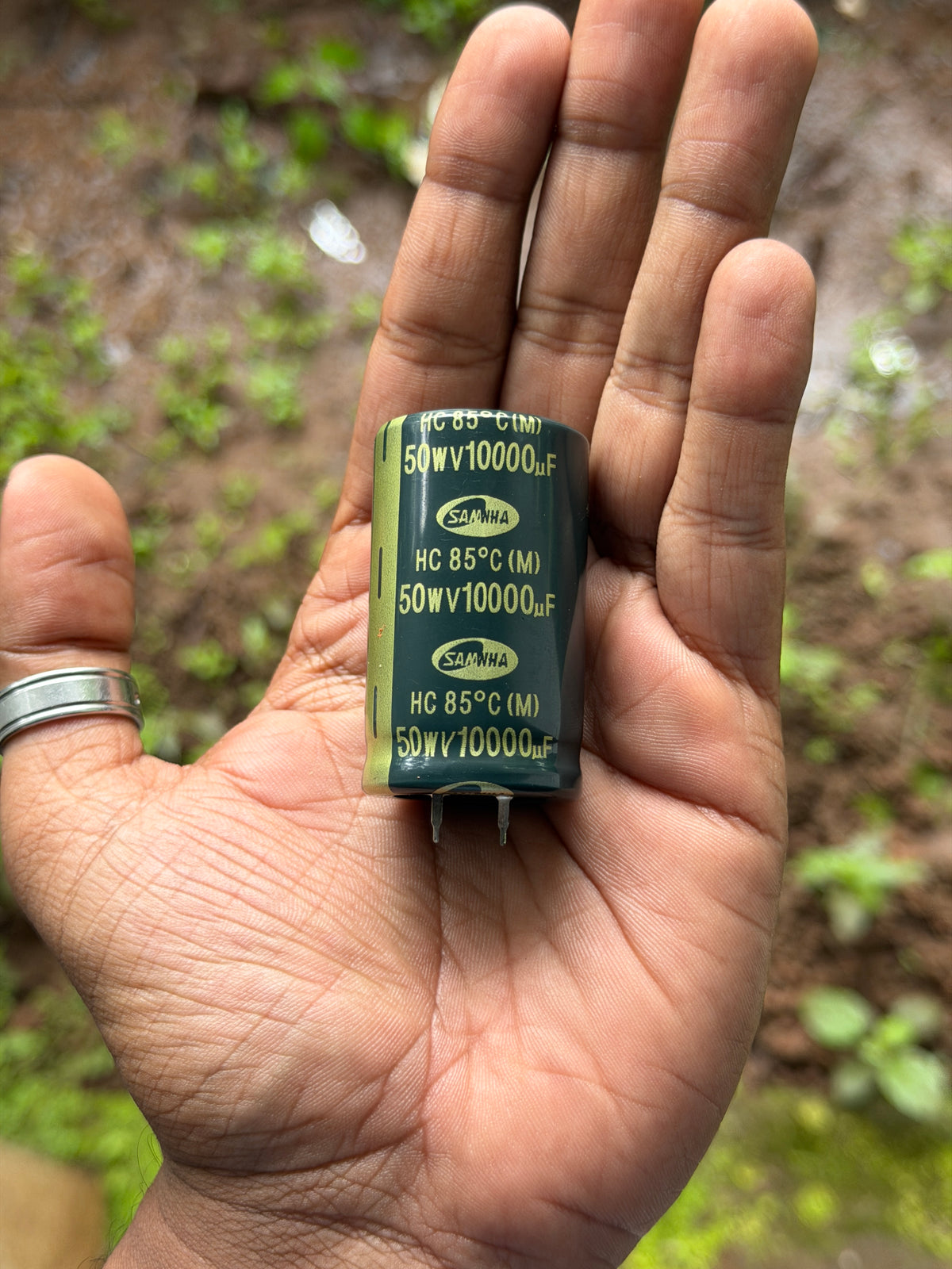 10000uF 50V Radial Electrolytic Capacitor SAMWAH 10000uF 50V