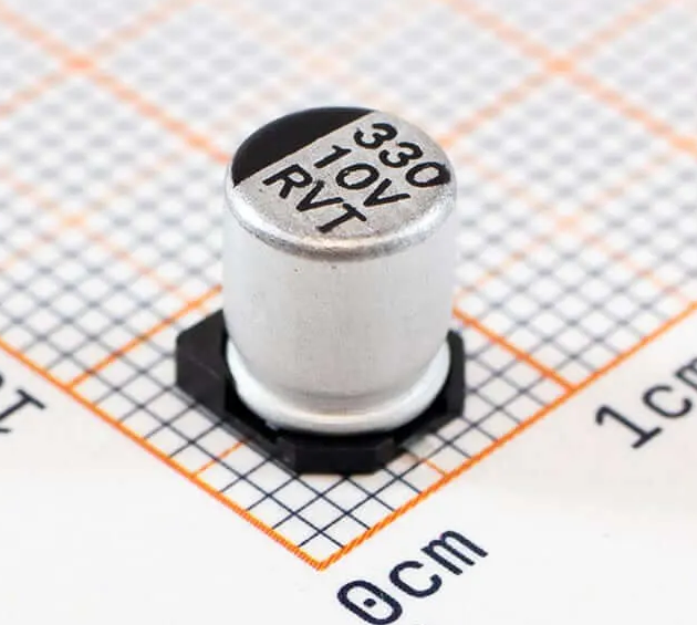 330uF 10V RVT1A331M0607 SMD Electrolytic Capacitors ROQANG D6.3xL7.7mm Aluminum